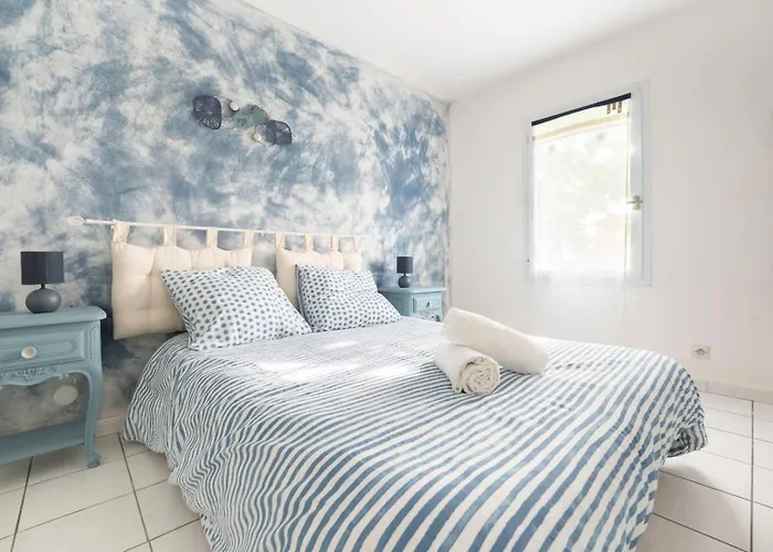 Pensionat Le Temps De Vivre - - Centre